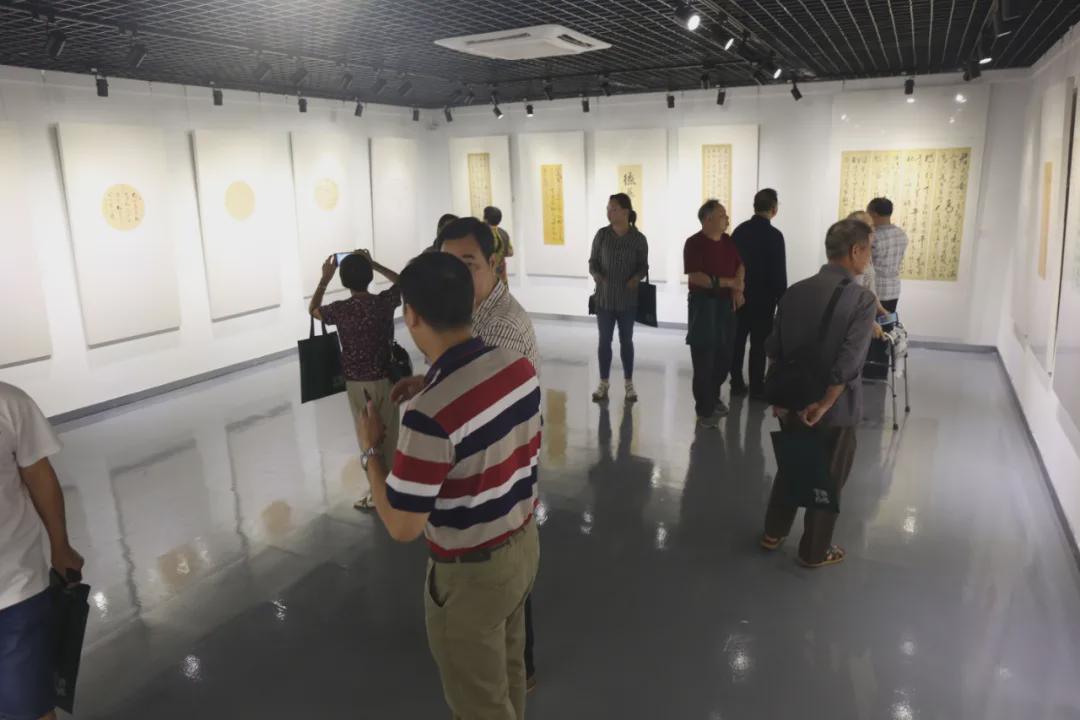 钟丽珍、张健仪书画作品展在黄连画家艺术村成功举行