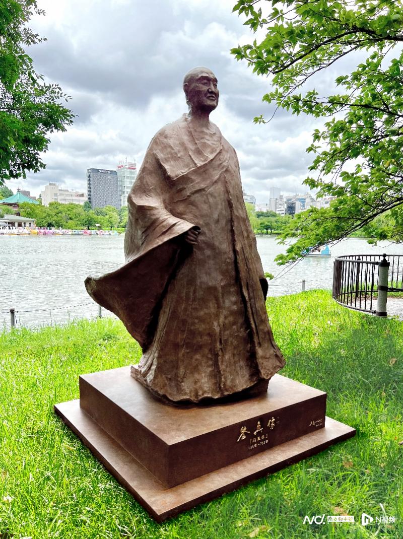 吴为山雕塑《鉴真像》在东京上野恩赐公园揭幕