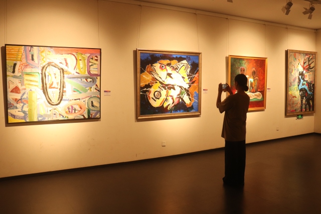 一曲亚洲油画家对亚运会的赞歌“迎亚运·亚洲油画家邀请展”在杭州画院 