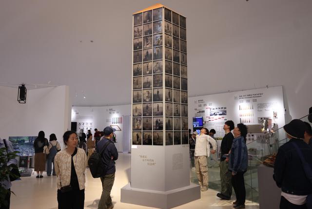 中央美术学院研究生毕业作品展开启，多个作品与人工智能相结合