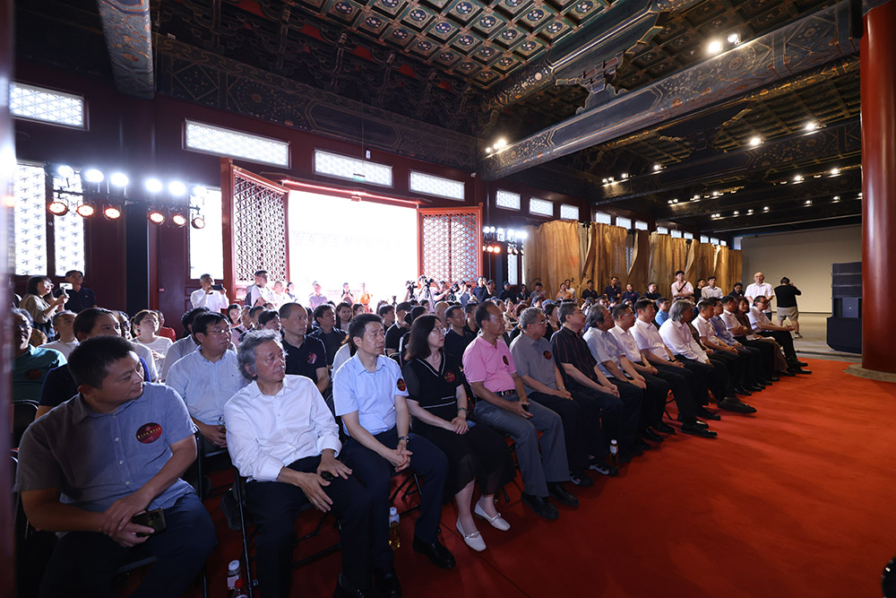 https://img2.danews.cc/upload/images/20250730/d3710f16886516d11f3dc3068b079516.JPG