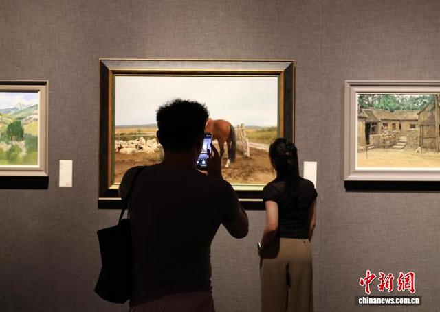 “中国油画名家笔下的沂蒙山”主题展览在山东美术馆开展